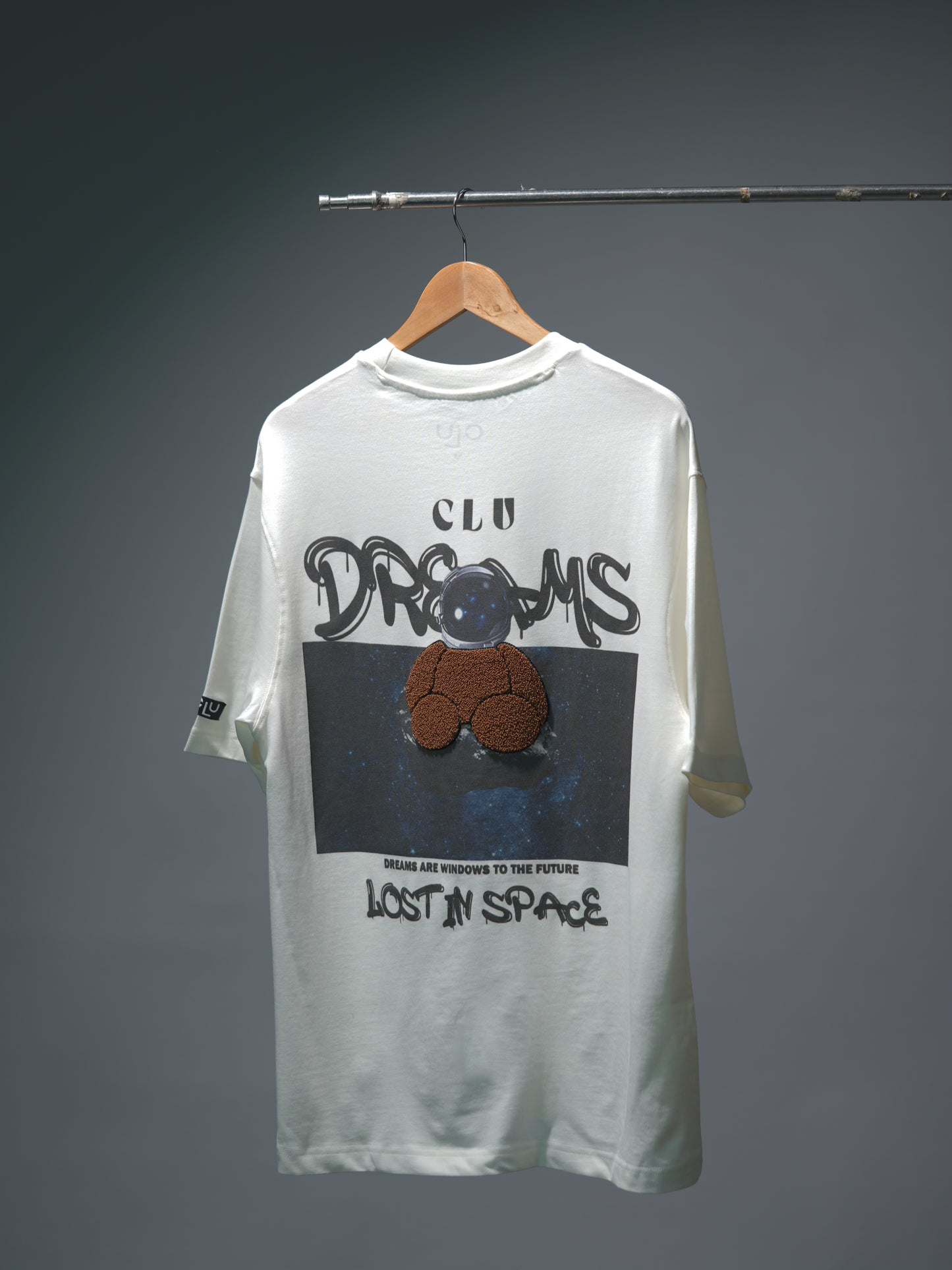 CLU DREAMS (WHITE)